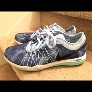 Women’s Nike training shoes